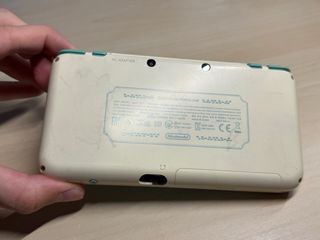 New Nintendo 2DS XL Edición Animal Crossing