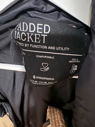 Cazadora Stradivarius Beige y Negra Mujer