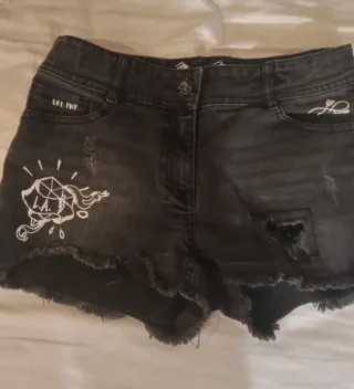 Shorts vaqueros negros Beckaro