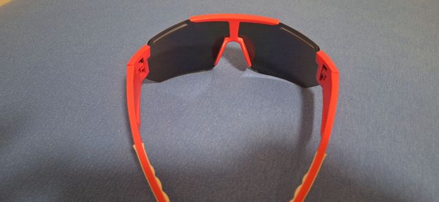 Occhiali da ciclismo sportivi