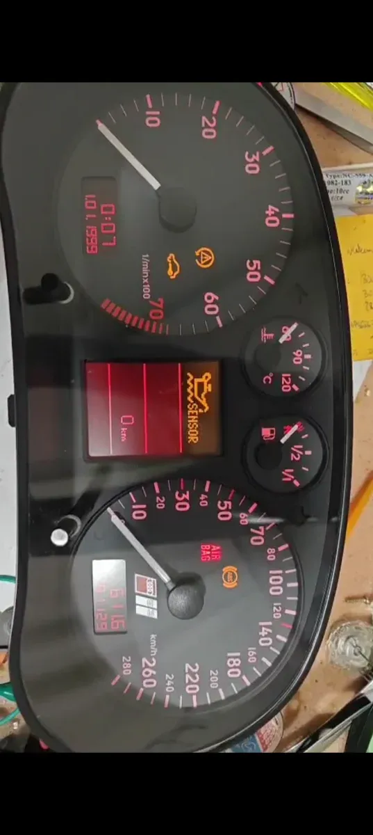 Cuadro Instrumentos Audi S3 8L Reconstruido.