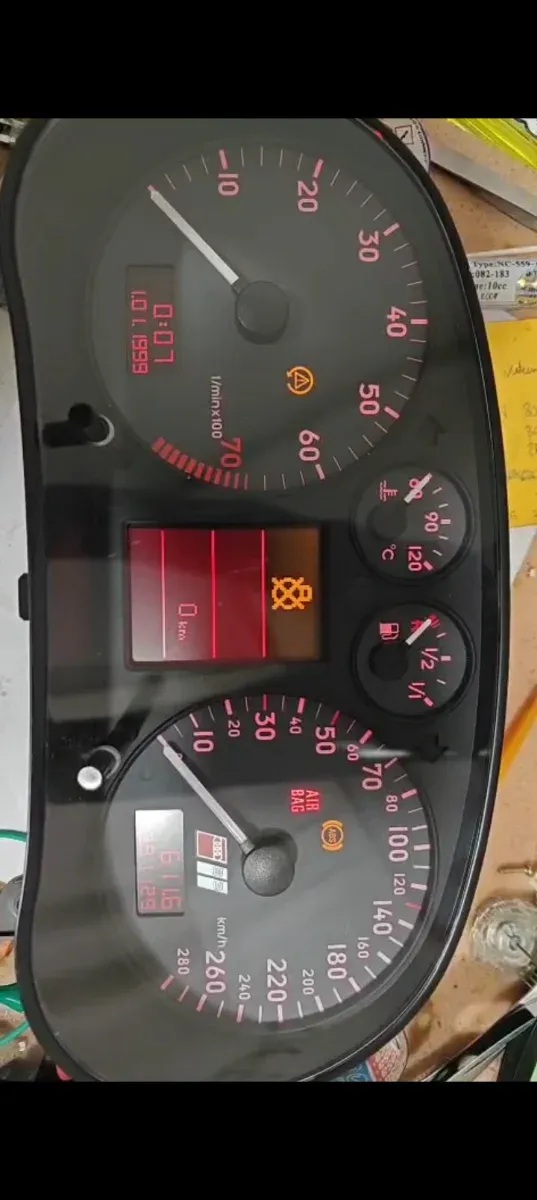 Cuadro Instrumentos Audi S3 8L Reconstruido.