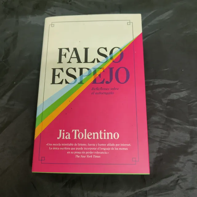 Falso espejo: Reflexiones sobre el autoengaño