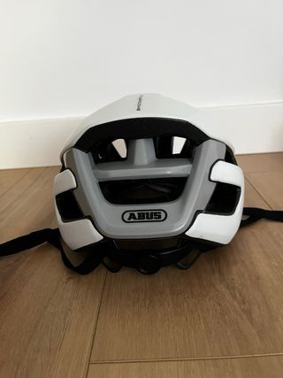 casco bici abus