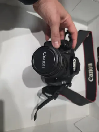 Canon EOS 600D Cámara Réflex Digital
