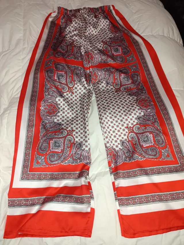 Pantalón ancho estampado M/L