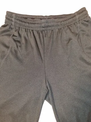 Pantalón corto deportivo niño