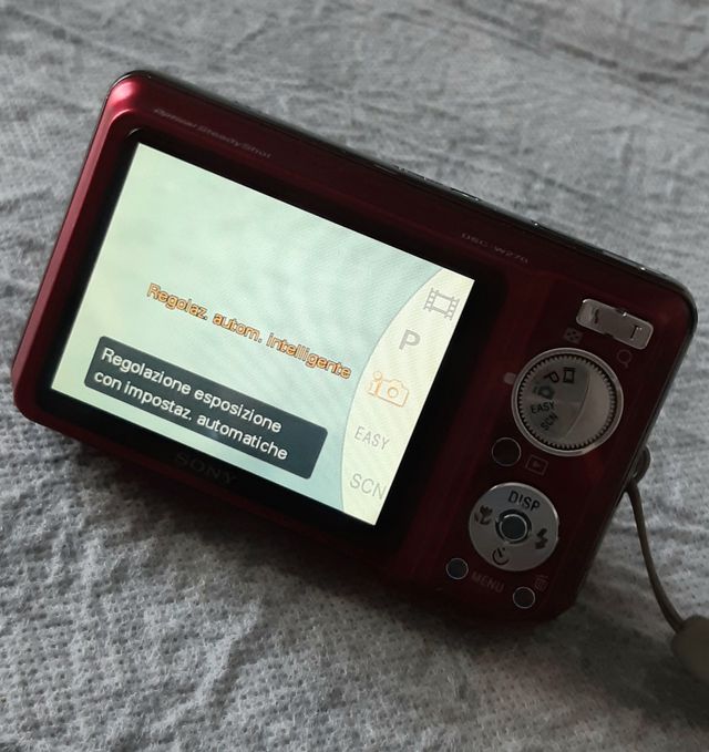 Fotocamera Sony DSC-W270 – qualità Zeiss, HD 720p