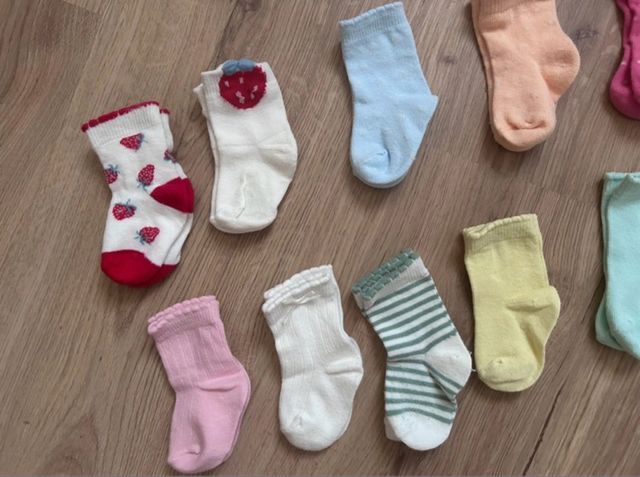 Lote 12 pares calcetines bebé.