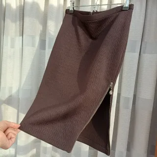 Saia castanha Ana Sousa T-34 fecho lateral