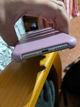 iPhone 11 74% Capacidad Batería negociable 