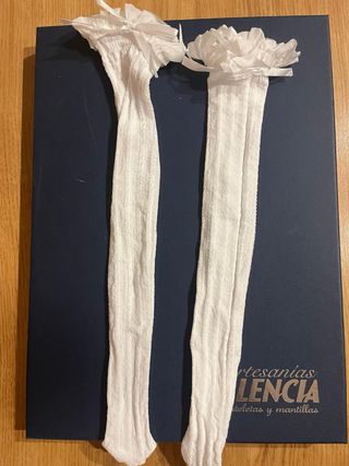 Media calcetines Fallera adulta.