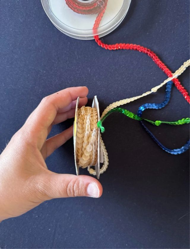 Lote 5 rollos lentejuelas (restos)