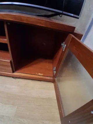 Mueble TV madera y cristal