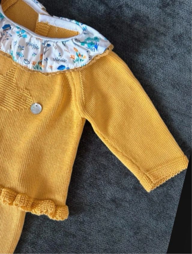 Elegante conjunto bebe Pangasa