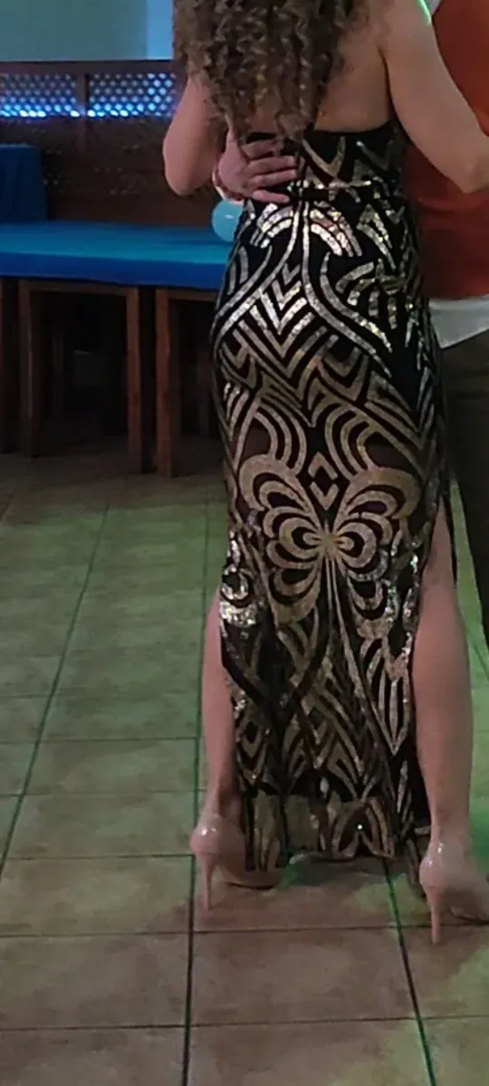 Vestido largo fiesta negro y dorado