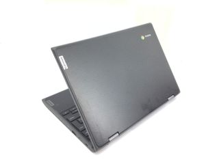 pc portatil lenovo 300 e