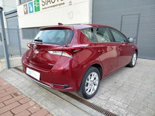 Toyota Auris 140H Hybrid Active 100 kW (136 CV)