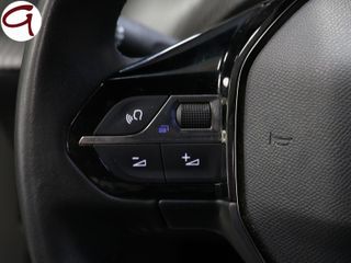 Peugeot e-2008 Eléctrico Allure Pack 100 kW (136 CV)
