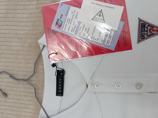 Camisa Guess Talla M sin estrenar