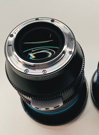 Lente Sirui Jupiter T2.8 100mm Macro 1,5:1