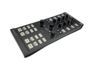 controlador midi traktor kontrol x1