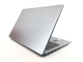 pc portatil lenovo 82ku
