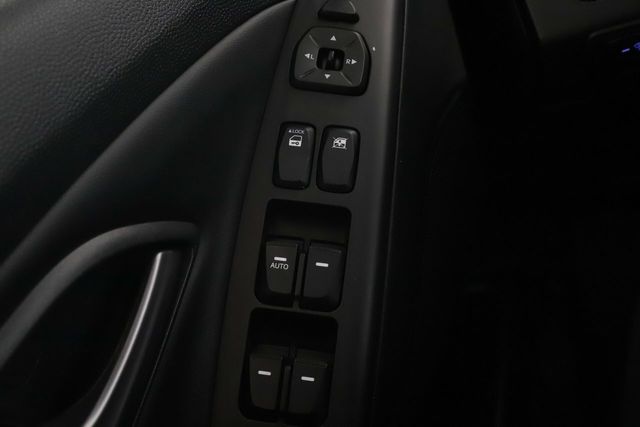 Hyundai ix35 1,6 Tecno 2WD