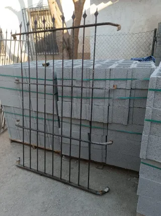 Reja de hierro forjado