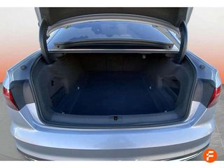 Audi A4 Advanced 30 TDI 100kW (136CV) S tronic