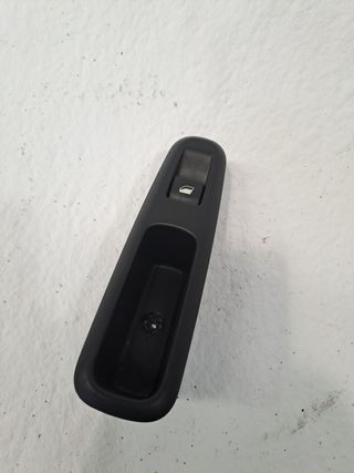 MANDO ELEVALUNAS TRASERO DERECHO PEUGEOT 3008