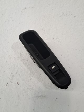 MANDO ELEVALUNAS TRASERO IZQUIERDO PEUGEOT 3008 (3)