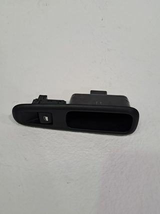 MANDO ELEVALUNAS TRASERO DERECHO PEUGEOT 3008 (2)