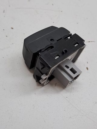 MODULO CONFORT RENAULT SCENIC III (4)