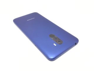 xiaomi pocophone f1 6gb 128gb