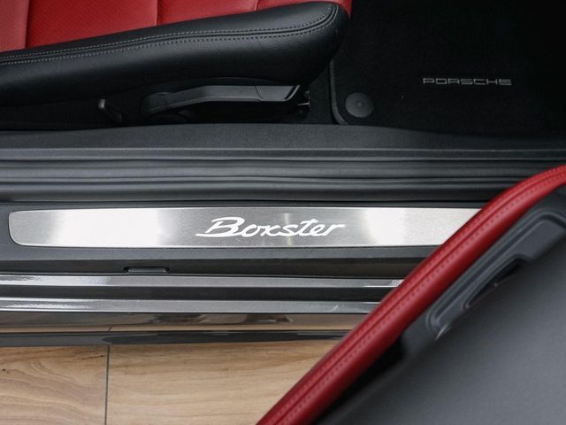 Porsche 718 Boxster