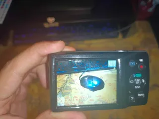 Cámara Canon IXUS 145 negra