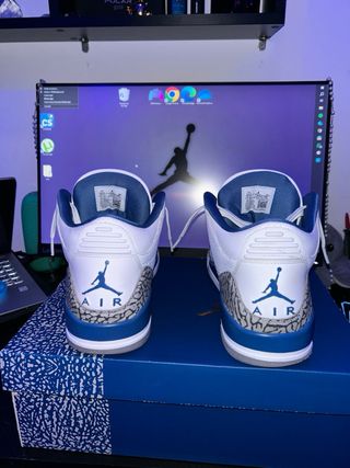 Jordan Retro 3 Wizards Azul