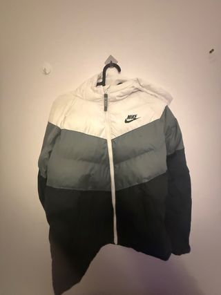 Plumas Nike Chevron