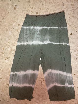 Pantalones anchos elásticos tie-dye
