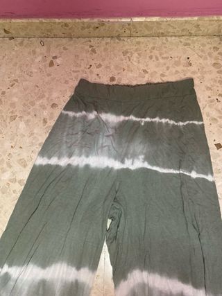 Pantalones anchos elásticos tie-dye