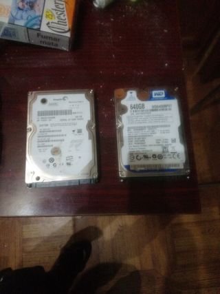 2 Discos Duros Seagate y WD 640GB