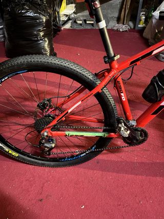 Bicicleta de Montaña Racer Roja 29