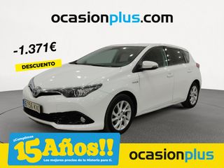Toyota Auris 1.8 Hybrid Active 100 kW (136 CV)