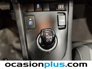 Toyota Auris 1.8 Hybrid Active 100 kW (136 CV)