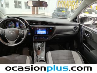 Toyota Auris 1.8 Hybrid Active 100 kW (136 CV)