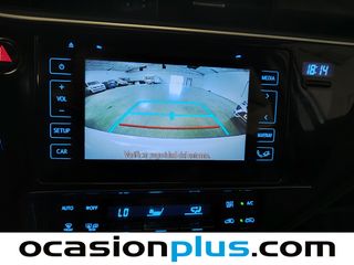 Toyota Auris 1.8 Hybrid Active 100 kW (136 CV)