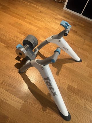 Rodillo Tacx y Rueda para Rodillo