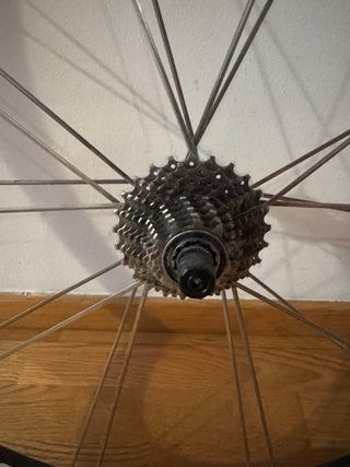 Rodillo Tacx y Rueda para Rodillo