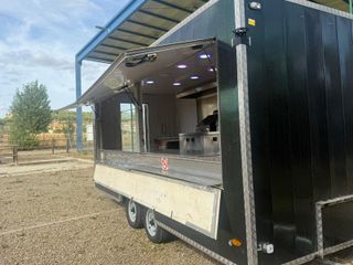 Food Truck Caravana Negra